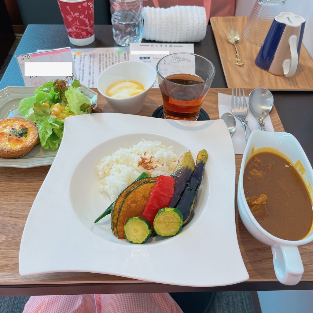 昼食（カレー）