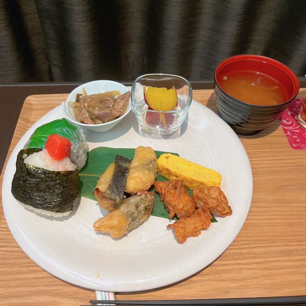 朝ごはんの写真
(和食)